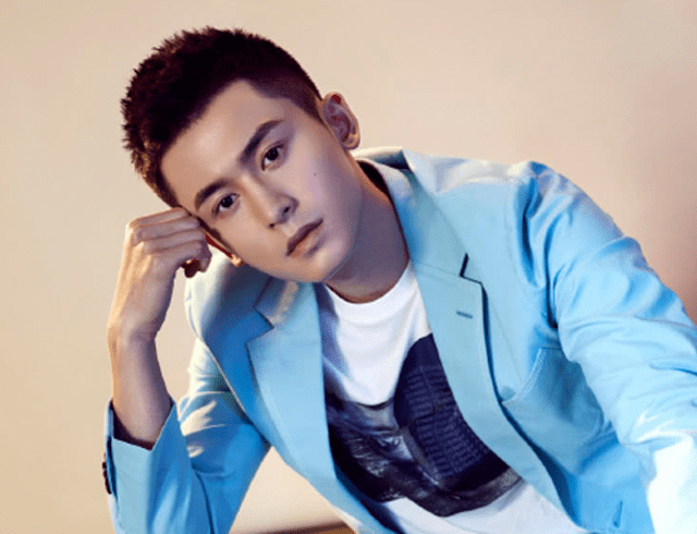 张哲瀚|张哲瀚并不是无知，他只是选择性遗忘！