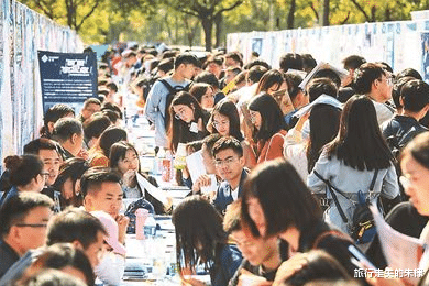 招聘|“国家认我们不认”，本科生为何学历不被承认，又将何去何从？
