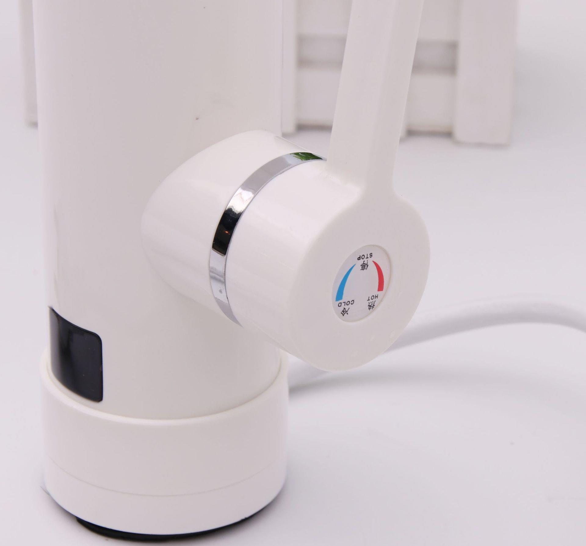 厨房阳台用水,别再依赖热水器了,要在小厨宝和即热水龙头之间选