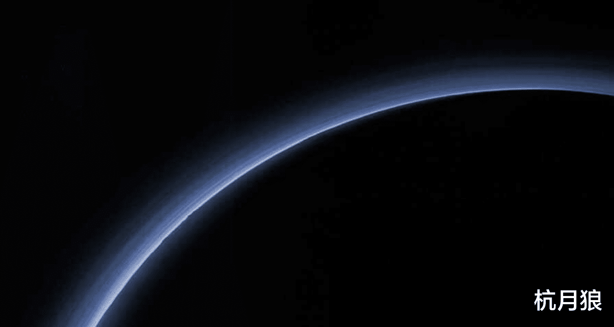 利用掩星的光变曲线显示的研究成果:确认冥王星大气密度下降