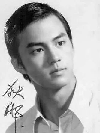 黄家驹|他终于退出娱乐圈，全网3亿人：恭喜！