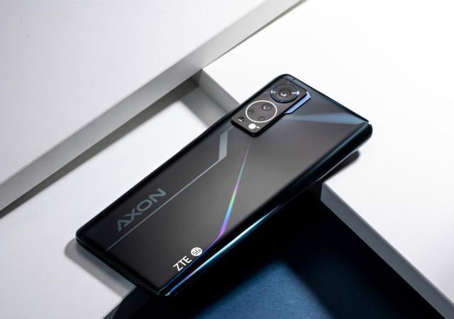 高通骁龙|多款手机开启降价清仓模式 现在入手哪一款更合适？