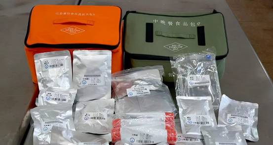 我国航天员将驻留6个月,他们都吃些什么?连过年的食物都安排了