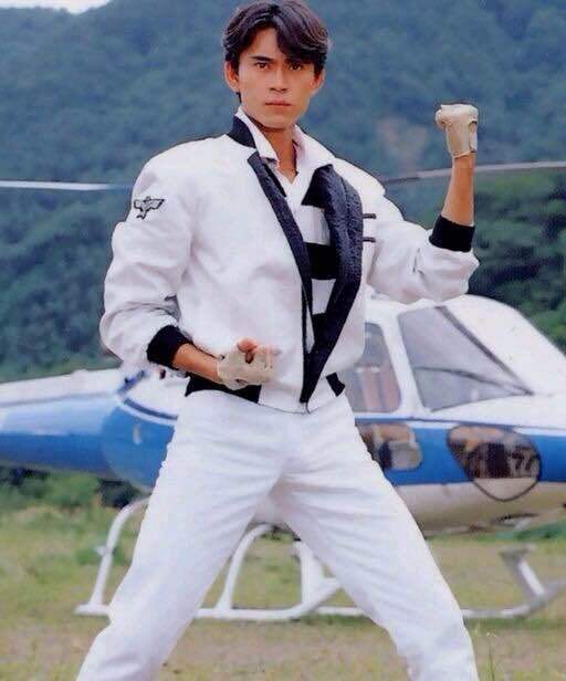 假面骑士|假面骑士black仓田铁雄，向粉丝要钱并且拉黑，遭到网友炎上