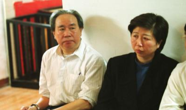 荆门 坐牢18年一贫如洗，出狱“只剩北京264套房”：他是骗子还是天才