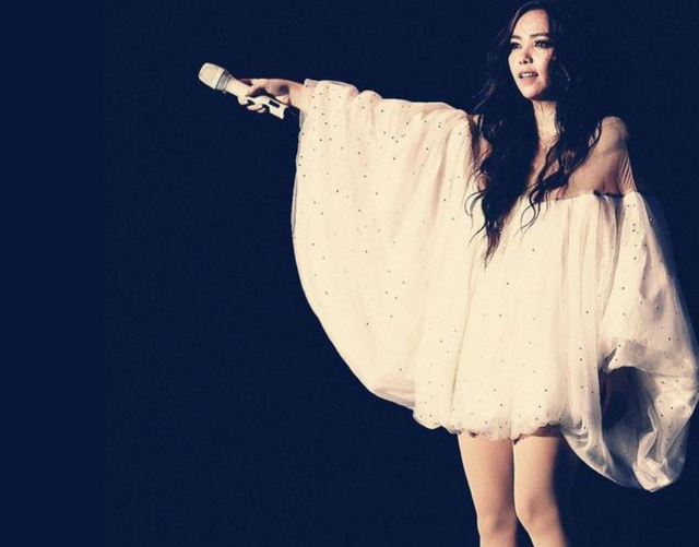 长裙|49岁张惠妹减重近60斤，成“V脸”，直言减肥成功只需2个方法