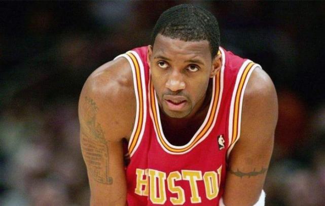 麦迪|麦迪当年在第9顺位才被选中，那前3都是谁？状元荣誉碾压麦迪