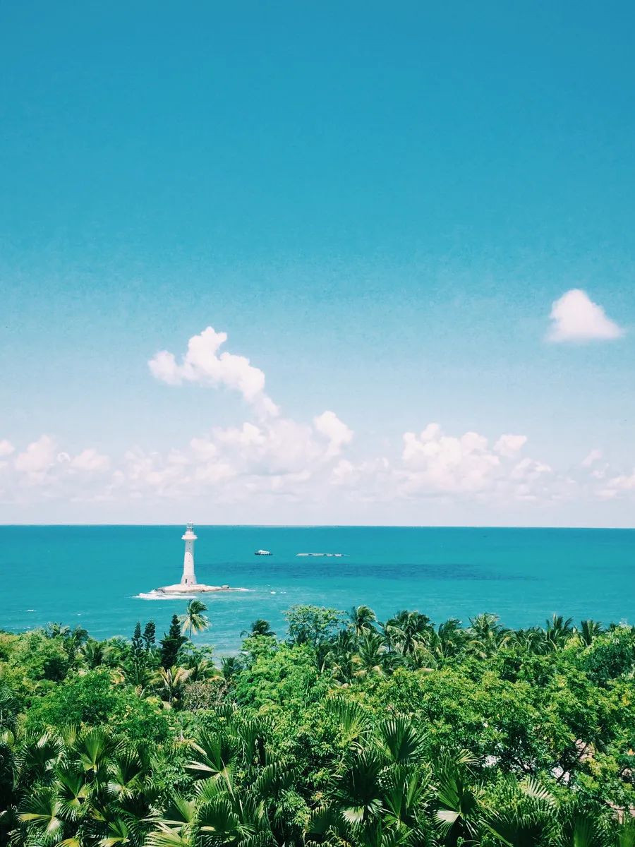 黄果树瀑布 《国家地理》评选中国一生必去的50个地方，我去过26个，你呢？