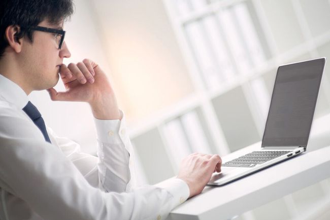 离职|职场上,领导为什么宁愿花更多钱招新人,也不愿意给老员工涨工资