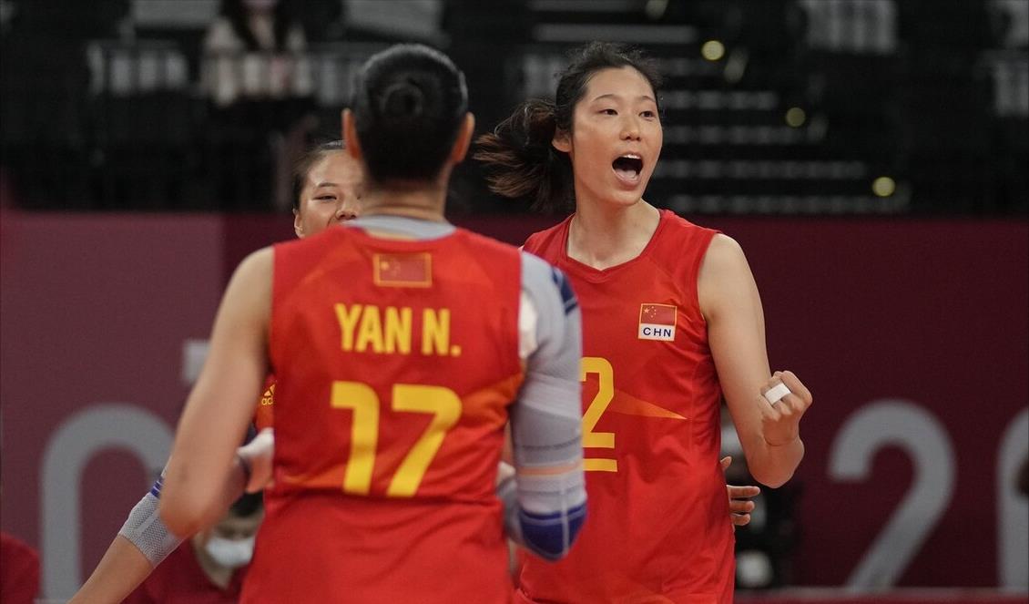 女排|国际排联更新排名！中国女排与土耳其仅差19分，奥运四强仅列第14