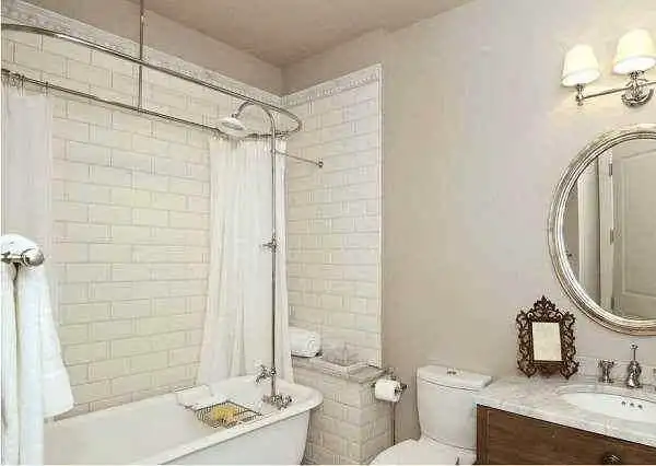 有钱人家里开始不做淋浴房,现在流行这样装