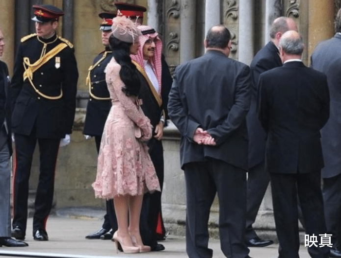 沙特王室“爺孫戀”：68歲王子娶相差43歲的小嬌妻，彩禮3.2億-圖10