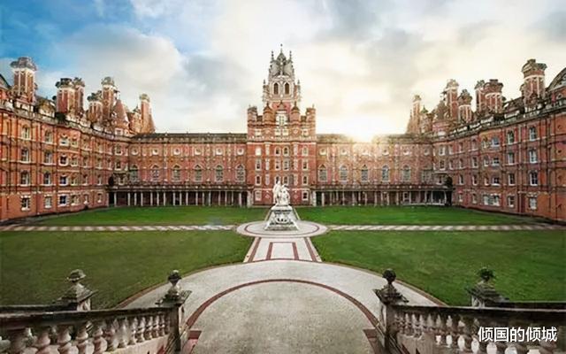 李家杰|香港地产大亨，坐拥千亿家财，却不愿结婚