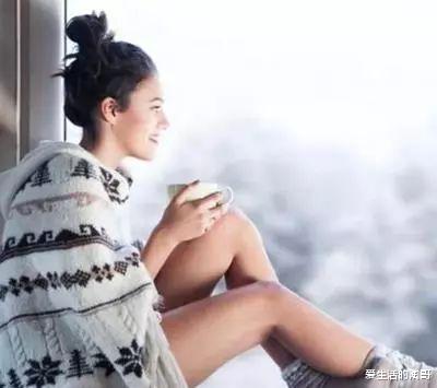 女人年过50岁，不管有钱没钱，秋冬要吃养元5宝，补身体，美容颜
