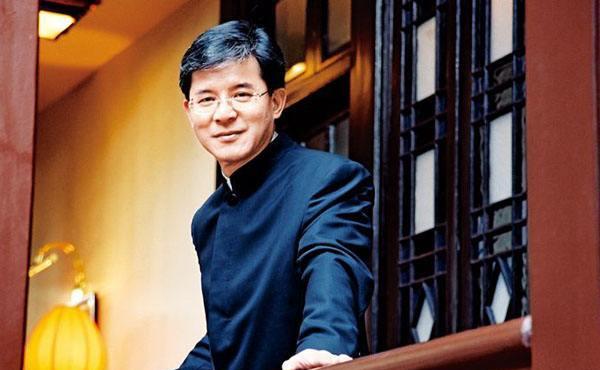 朱玲玲|朱玲玲两次嫁入百亿豪门，二婚被丈夫宠成公主，人生却有一个遗憾