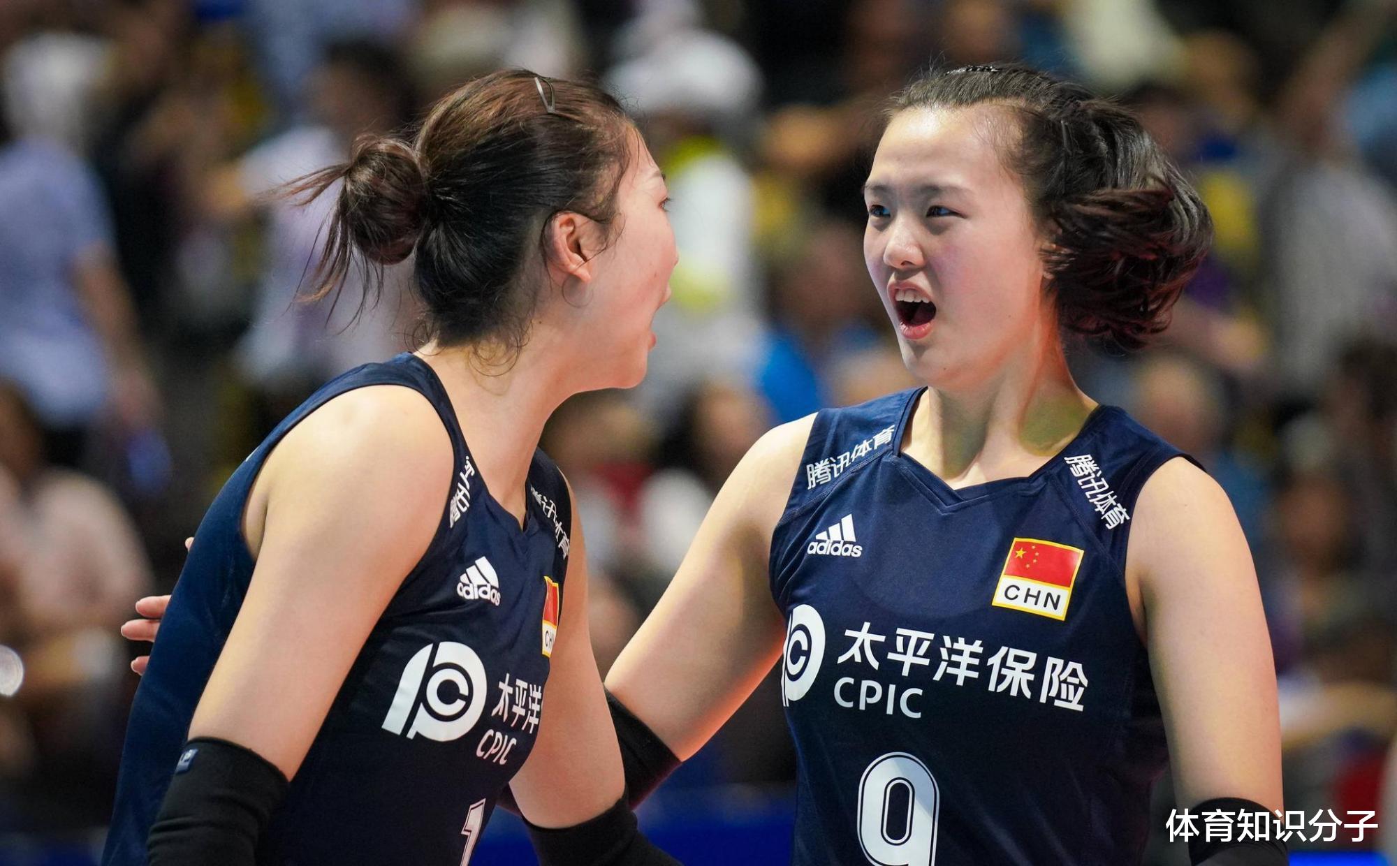 女排|女排迎来坏消息！球队多名主力有感染新冠风险，球迷们要生气了