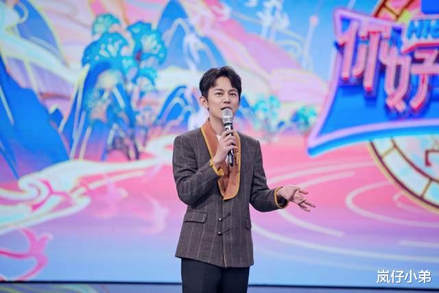 何炅|《你好星球六》何炅太难了，遭新人抢话，后期组直接闭麦，想劝退女主持？