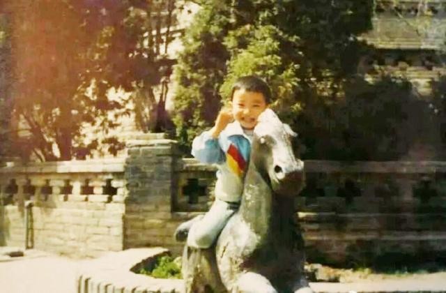 黄轩|36岁的黄轩，就这样改写了他的结局，苦尽甘来蓄势待发