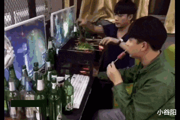 小谷阳|“合租的女室友被男朋友甩了还怀孕了，我该咋办？”神评不愧是神评哈哈哈