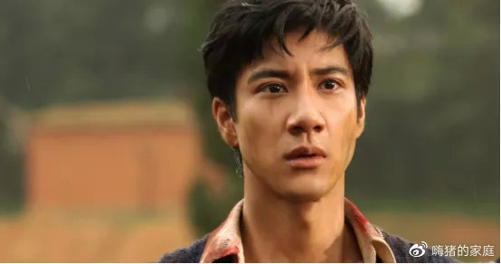 粉色|王力宏给三胎儿子取名，全名5笔没1笔是弯的，网友：不愧是学霸