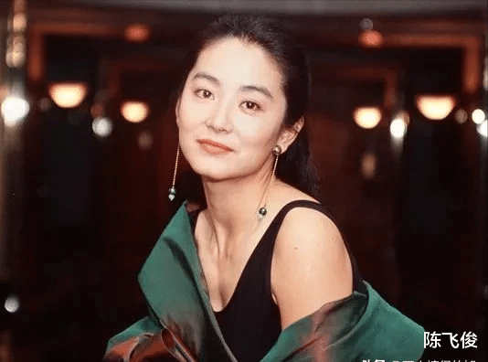 陈飞俊|当年，林青霞约张叔平到她家，然后交给他一个信封就去了浴室