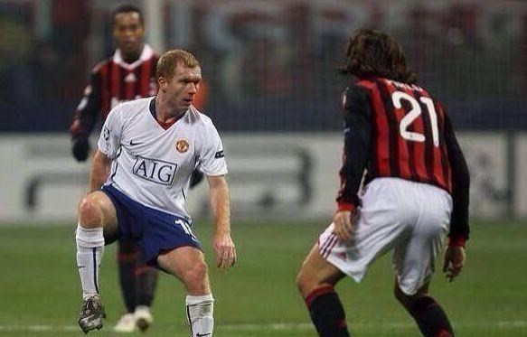 周末娱乐驿站 矫枉过正！你在讨论中场大师，齐达内哈维在讨论曼联名宿？当真？