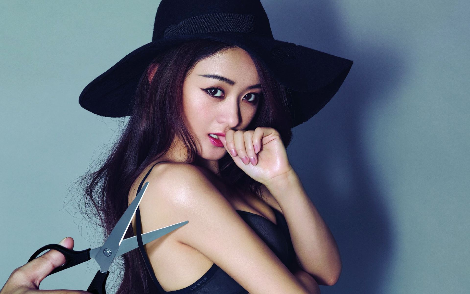 赵丽颖|离婚后从花旦到女王，人生实现质的飞跃，赵丽颖果然是个狠人