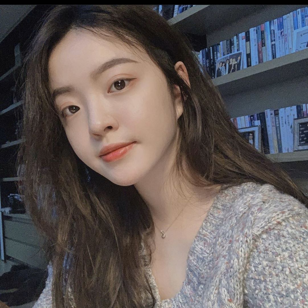 王文也|“华谊千金”王文也被网友说丑,本尊发图怒怼:丑的是这个世界