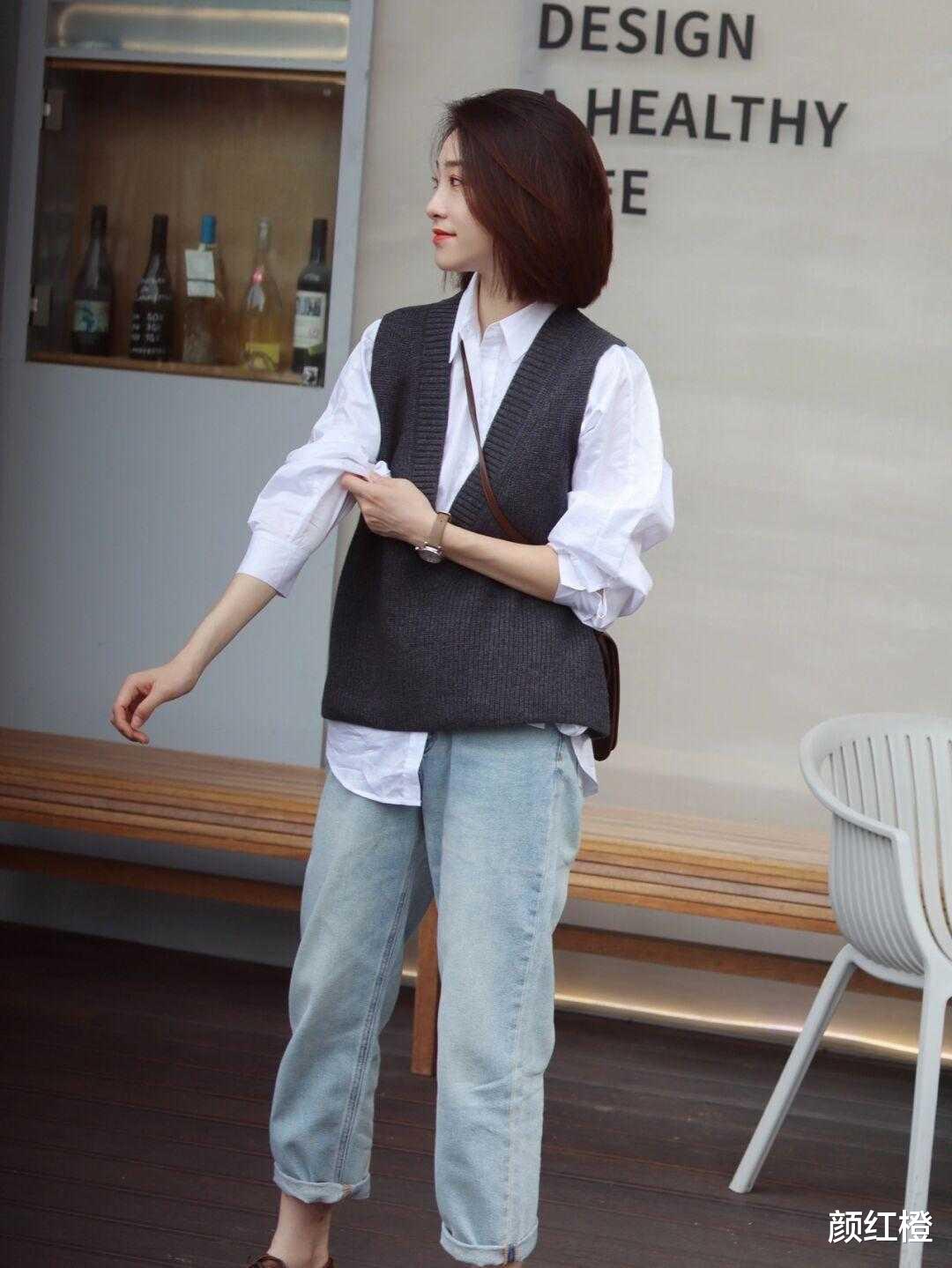 颜红橙|这才是“马甲”的正确穿法，保暖又洋气，几种搭配让你气质翻倍