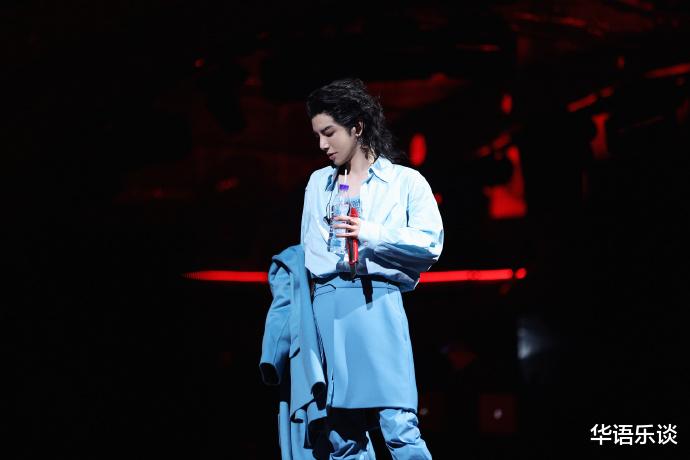 华晨宇|华晨宇新歌犀利回怼黑粉，嘴上一时爽，却惹更多黑