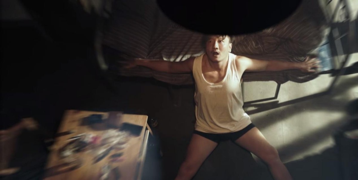 间谍|连续7天收视破1,央视年终国产良心剧,捅裂谍战剧天花板