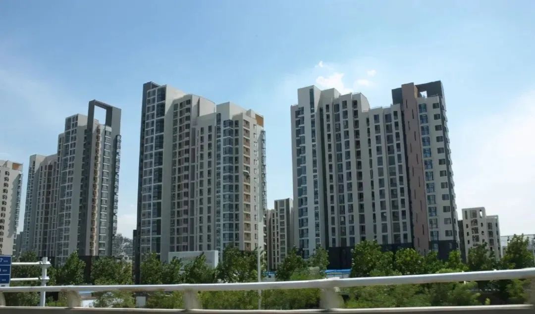时尚装修设计大全 为什么精明人购房爱选“内房”？建筑师的话点醒了我，还真挺讲究！