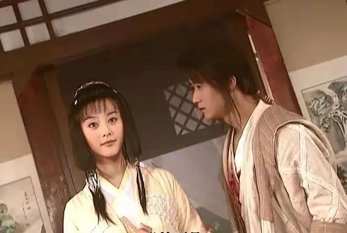 黄奕|女星们的颜值随时间有变动，黄奕脸僵，秦海璐逐渐变美