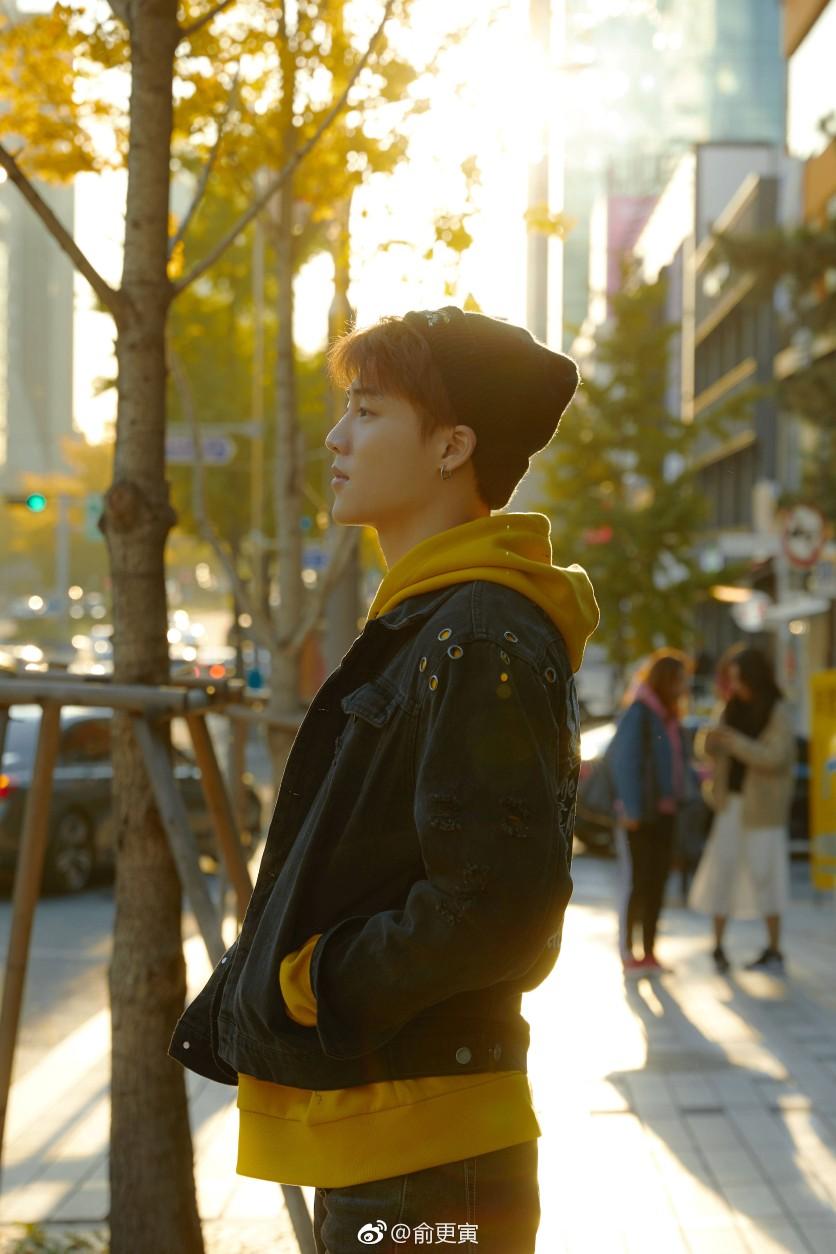 俞更寅|曾是蔡徐坤队友，被称为最男团的人，创4若出道INTO1队长非他莫属