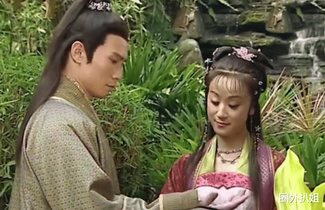 00后|新古装剧侮辱观众智商？来看看18年前的TVB剧，女扮男装堪比整容