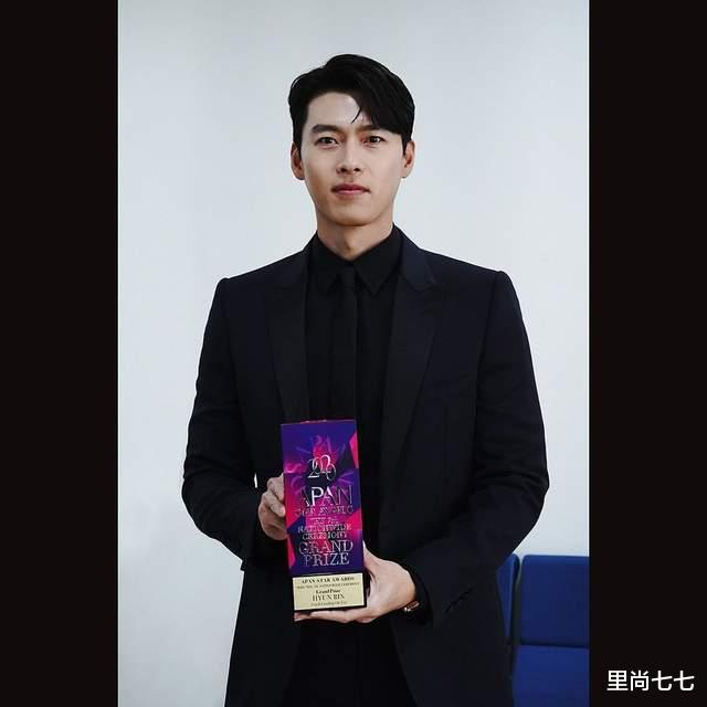 玄彬|恋爱后首次公开合体！玄彬换新发型太成熟，孙艺珍穿白裙瘦脱相