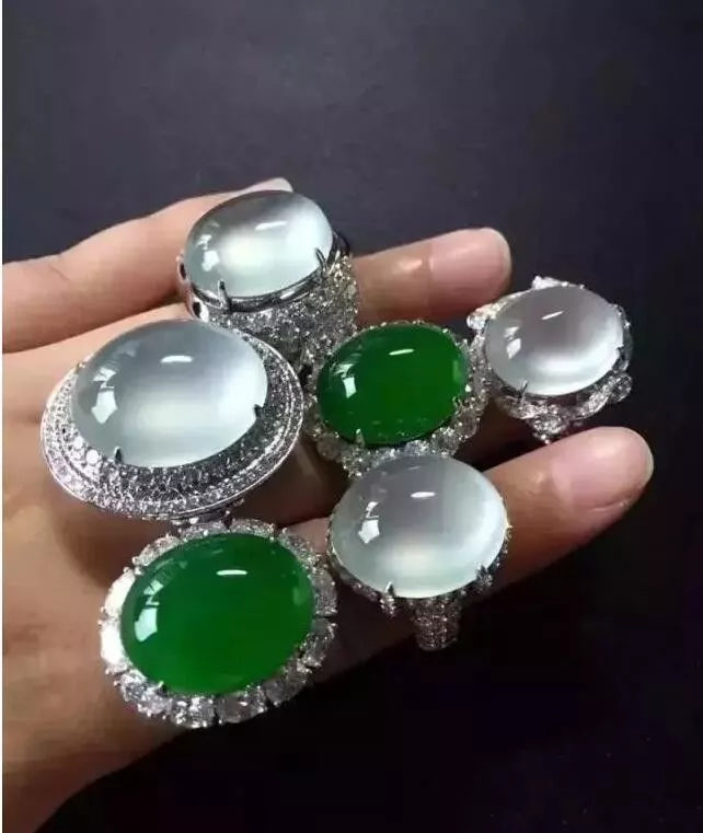 翡翠|翡翠收藏，贵在精品！