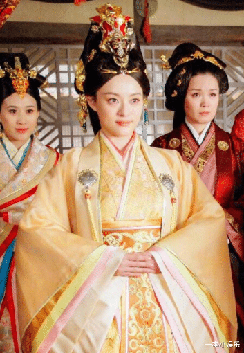 李嫣|孙俪心思重？看她十年前给赵薇伴舞的小动作，就知此女一定会红！