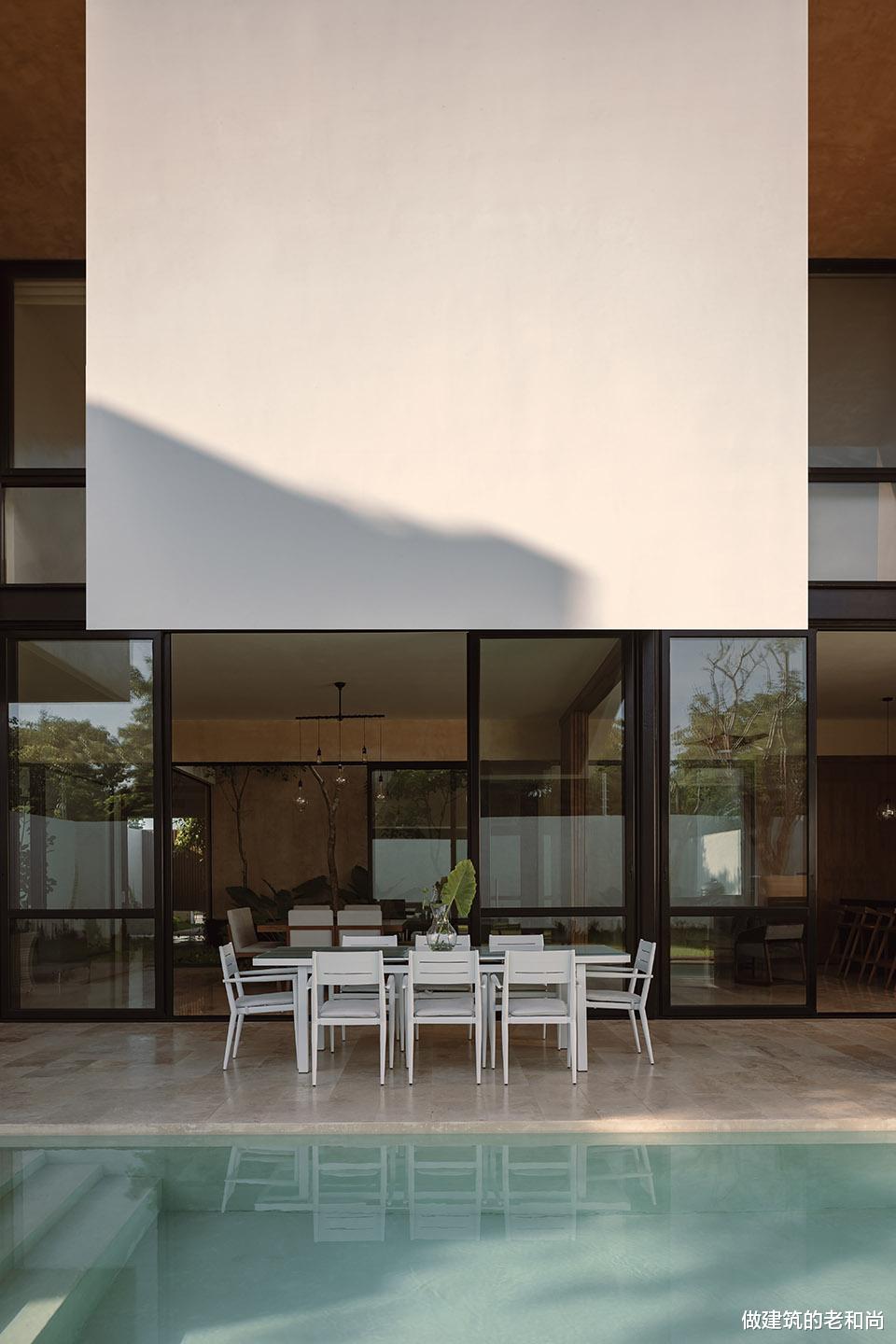 做建筑的老和尚 简洁朴素的现代住宅:让你充满探索内部空间的欲望