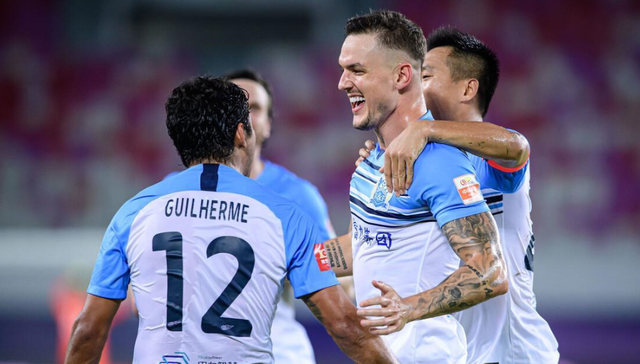 清浅微笑的我|中超：广州队曾7球大胜重庆队，山东泰山交锋完胜广州城