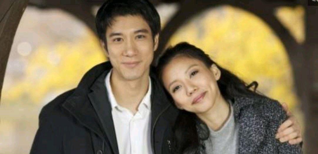 西虹市首富|重温《西虹市首富》，弹幕讨论最多的，是影片会不会被下架