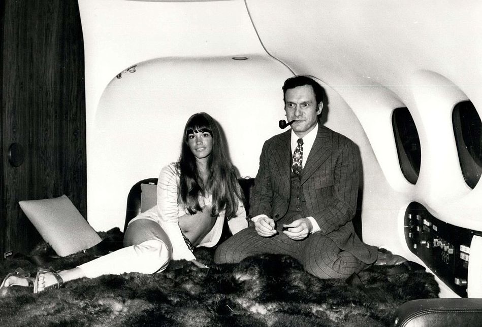 花花公子|《花花公子》创始人：结3次婚交2000名女友，死都要埋在梦露身边