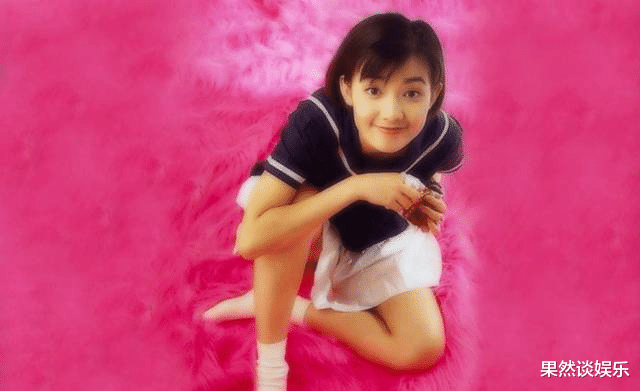 范晓萱|剃寸头、纹花臂、打舌环、摘子宫不婚不育，44岁“魔女”后悔吗？