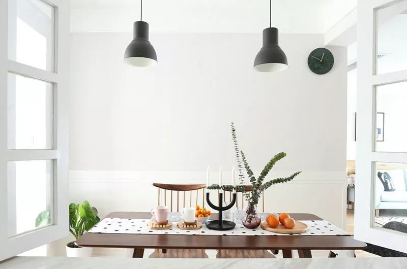 |晒晒夫妻的北欧风小2居,环境清新高雅,布局巧妙实用,设计真棒!