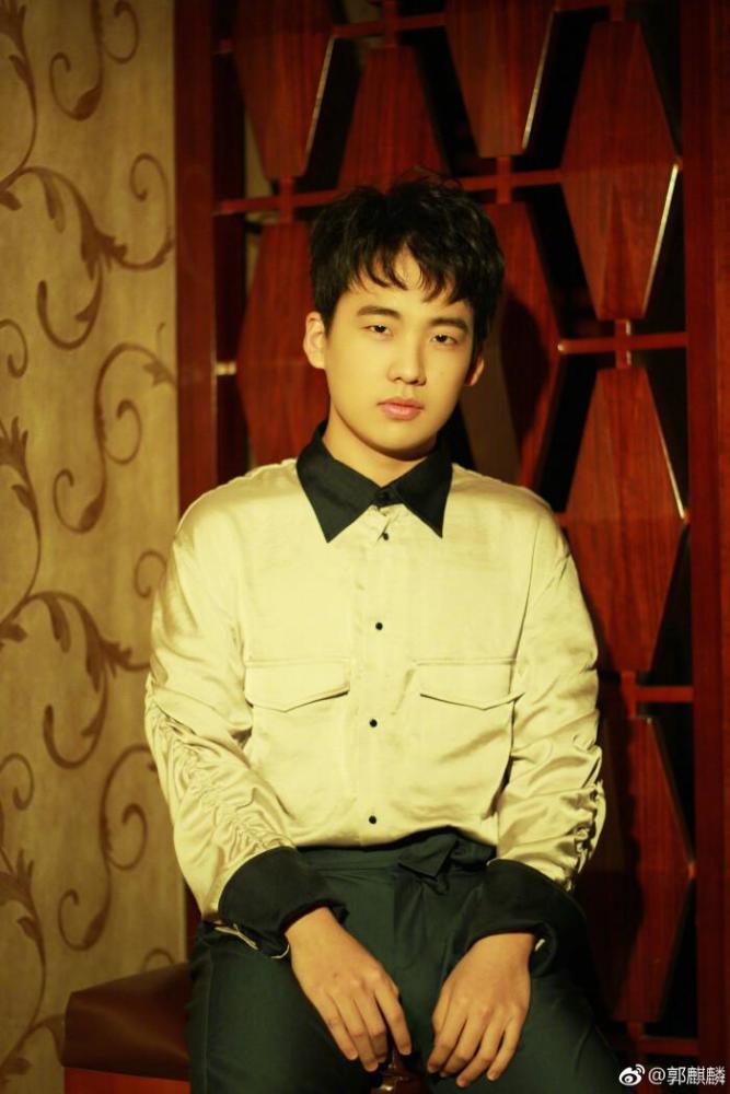 郭麒麟|著名导演炮轰郭德纲：你必须严禁郭麒麟上综艺