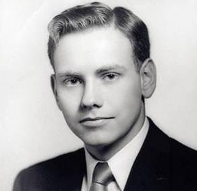 巴菲特 巴菲特的“复利思维”:不断复制,不断积累,加速成功