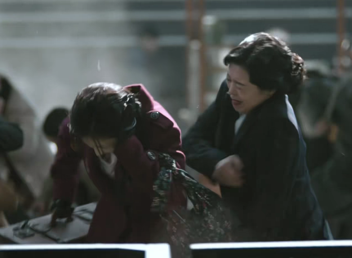 全员加速中|这剧情逗我玩吗？全员虎了吧唧，30分钟就弃剧，佟丽娅新剧你赢了