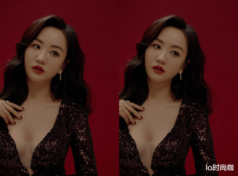lo时尚咖|杨蓉难得穿这么“客气”，超大领口太吸睛，穿紧身裙身材堪比女团