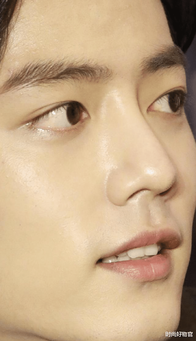 护肤|高清镜头下肖战的皮肤,让女生望尘莫及!战哥,能教教我们护肤吗