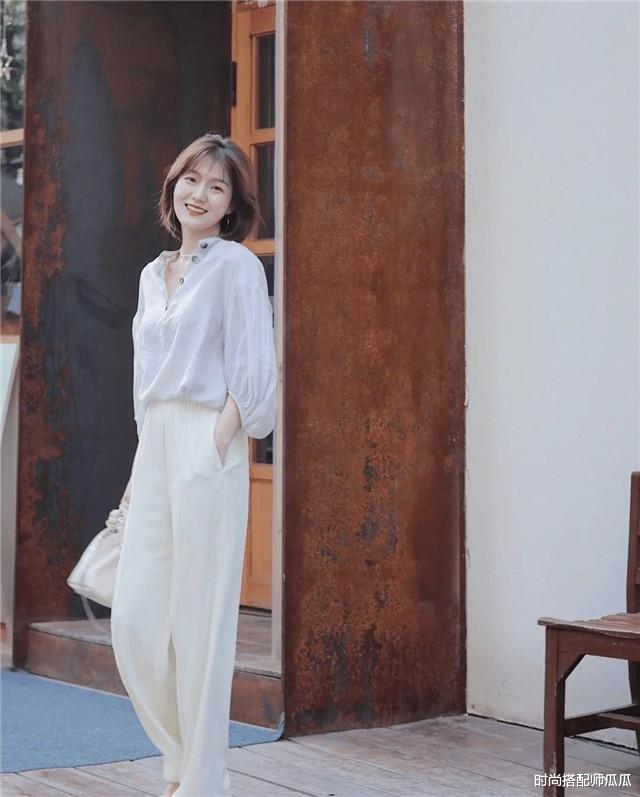 时尚搭配师瓜瓜 今秋这条“豆腐裤”火了，舒适优雅减龄，三四十岁的女人穿上真美